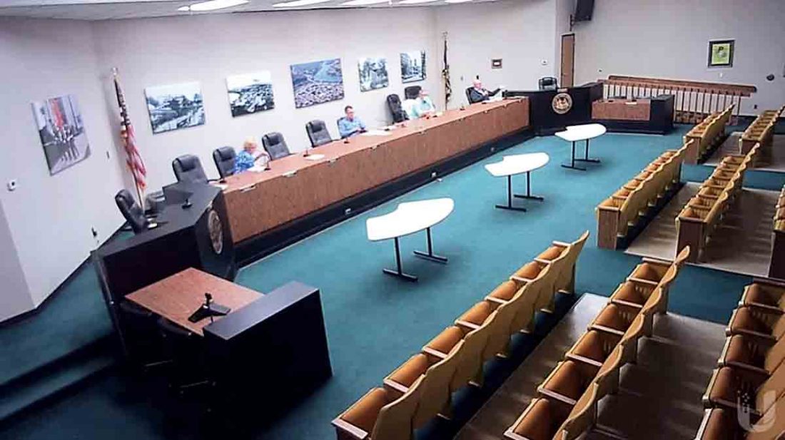 Parkersburg City Council meeting split between city building, online